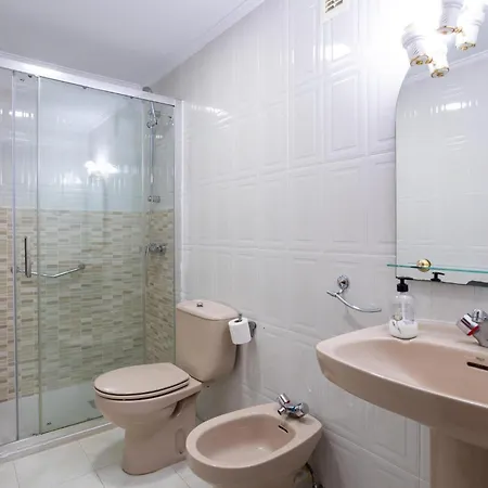 Nice In With Kitchen Apartment *