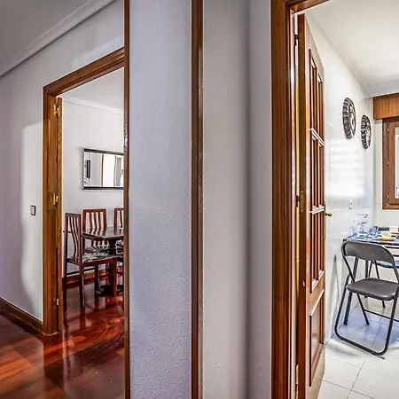 Nice In With Kitchen Apartment *